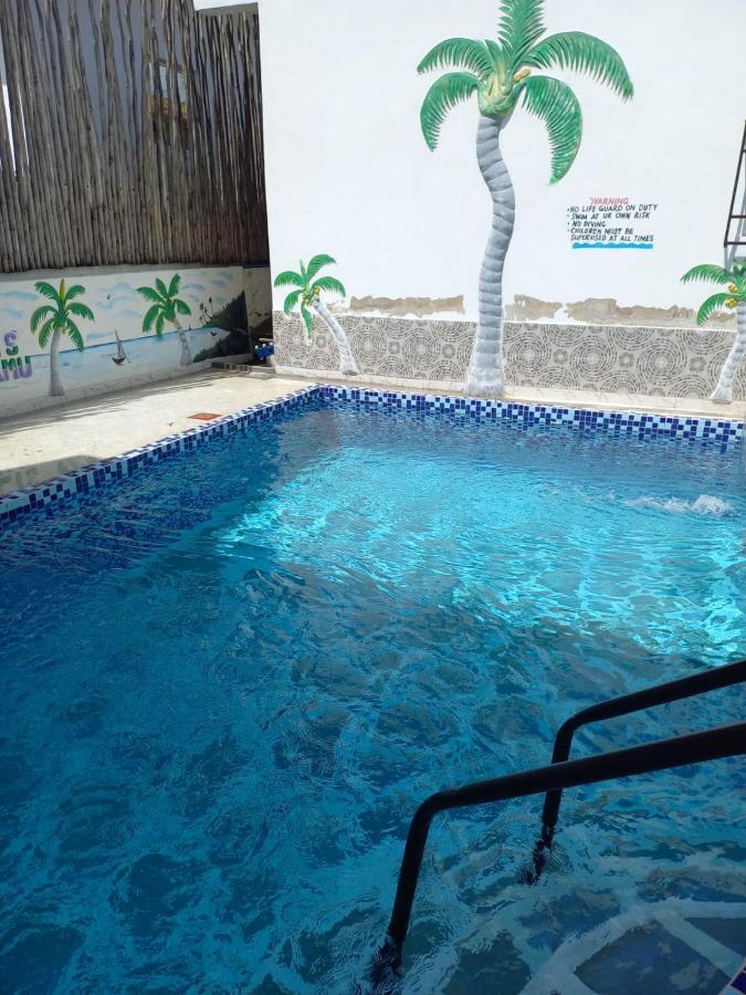 Rhino Apartment Watamu Extérieur photo
